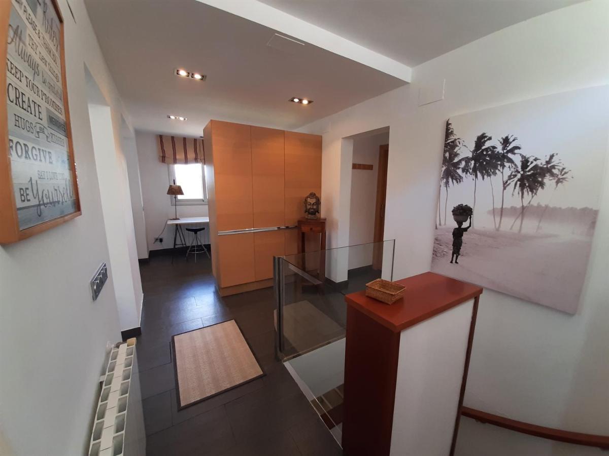 Villa Mur - Espectacular Villa Cerca De Sitges Y Bcn Оливелья Экстерьер фото